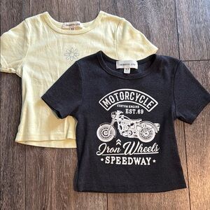 juniors Obsessive Love Graphic Tee bundle - Black and Yellow xs